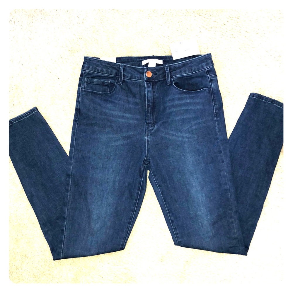 Forever 21 Mid-Rise Skinny Jean